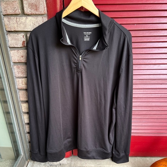 Van Heusen Other - Van Heusen long sleeve black half zip extra large shirt - Men’s
